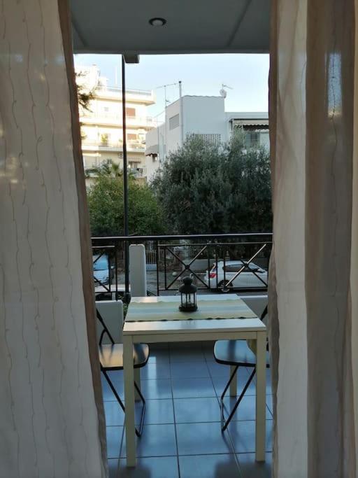 Apartment Cozy Maria In Paleo Faliro