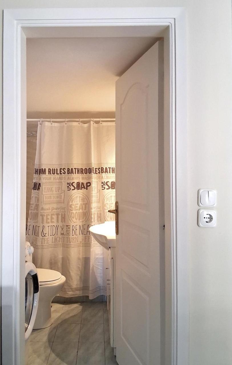 Cozy Maria In Paleo Faliro Apartment Athen